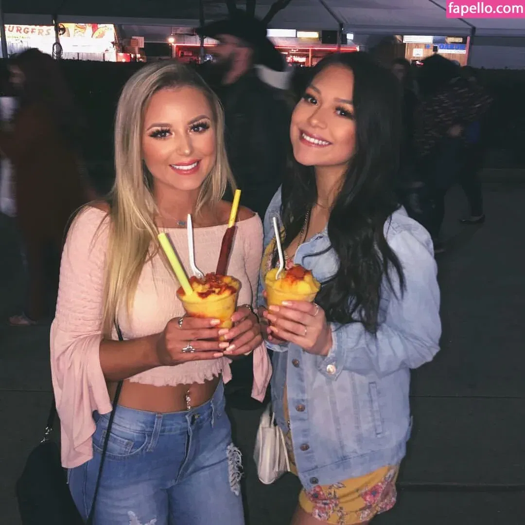 Ashlyn Sharp Onlyfans Photo Gallery 