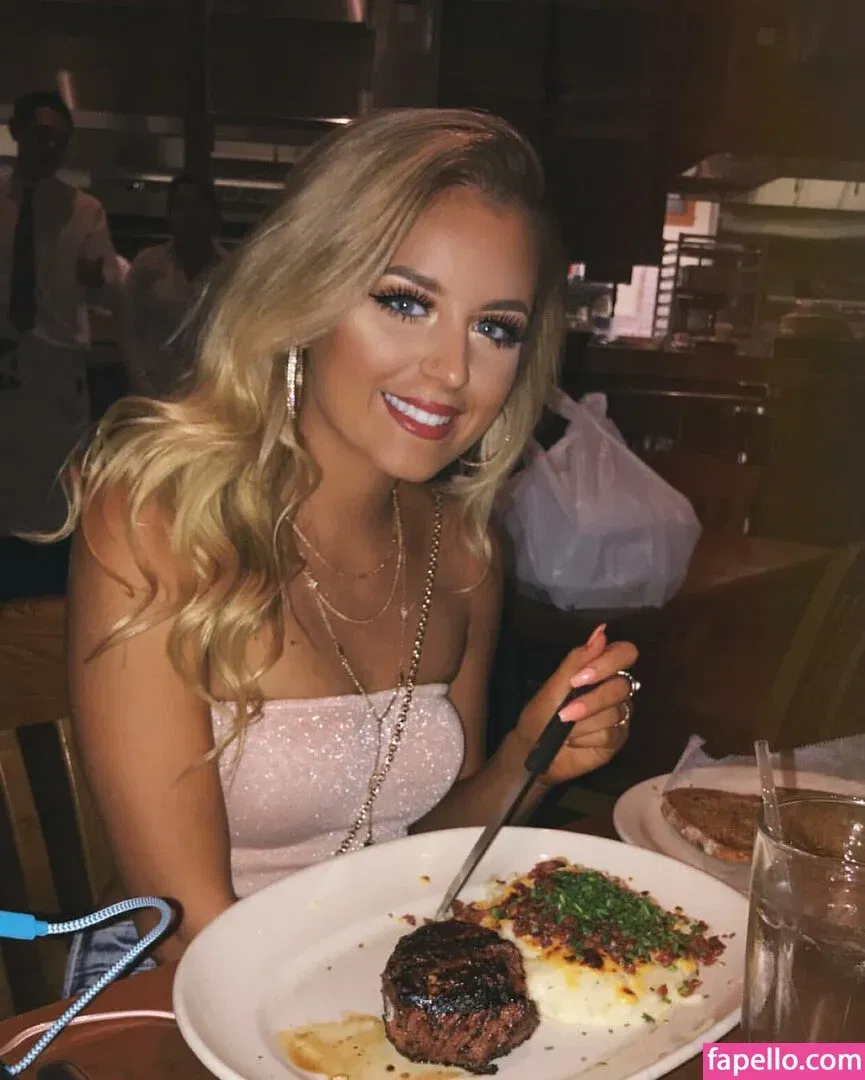 Ashlyn Sharp Onlyfans Photo Gallery 