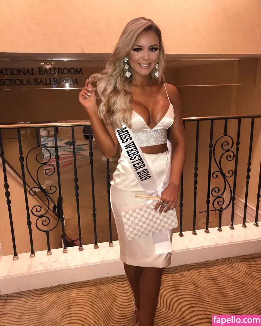 Ashlyn Sharp Onlyfans Photo Gallery 