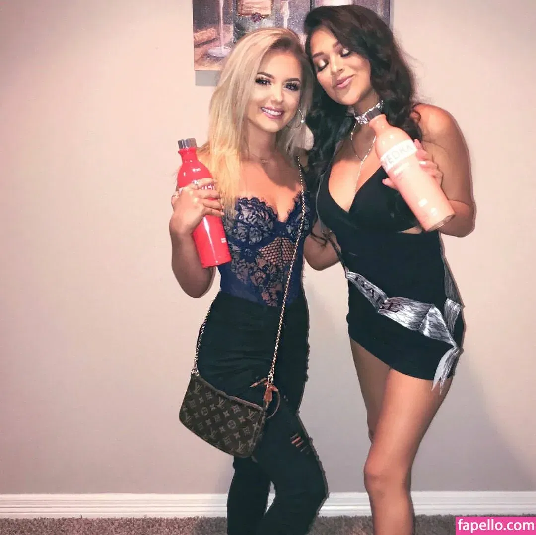 Ashlyn Sharp Onlyfans Photo Gallery 