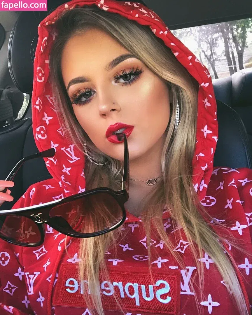 Ashlyn Sharp Onlyfans Photo Gallery 