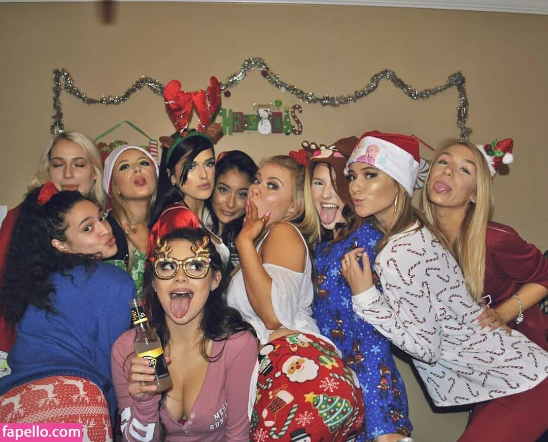 Ashlyn Sharp Onlyfans Photo Gallery 