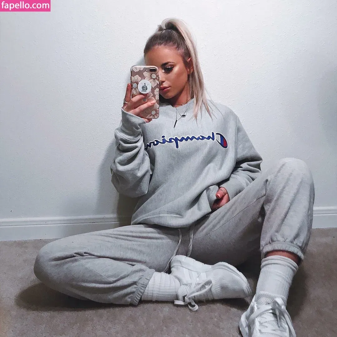 Ashlyn Sharp Onlyfans Photo Gallery 