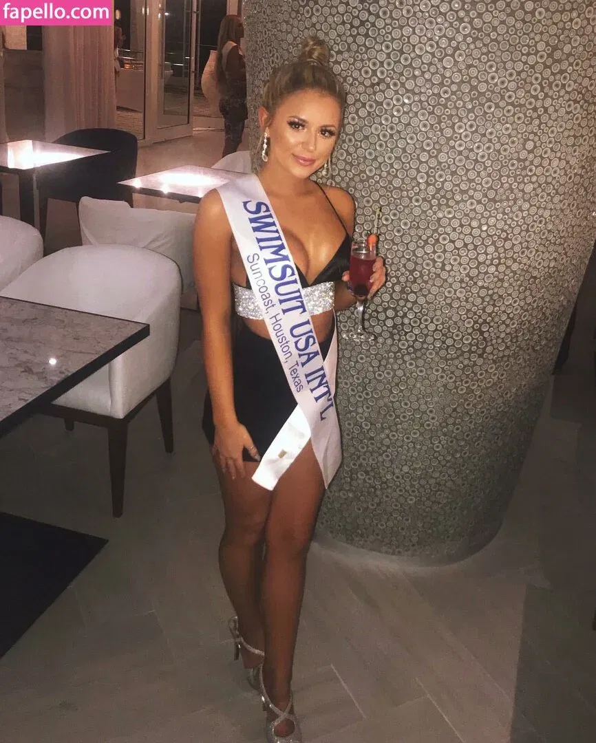 Ashlyn Sharp Onlyfans Photo Gallery 