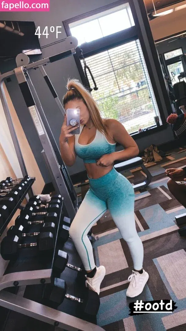 Ashlyn Sharp Onlyfans Photo Gallery 