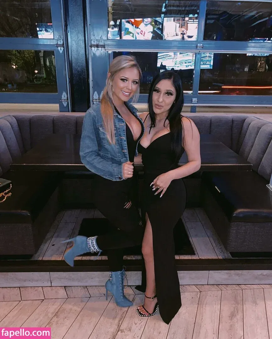 Ashlyn Sharp Onlyfans Photo Gallery 