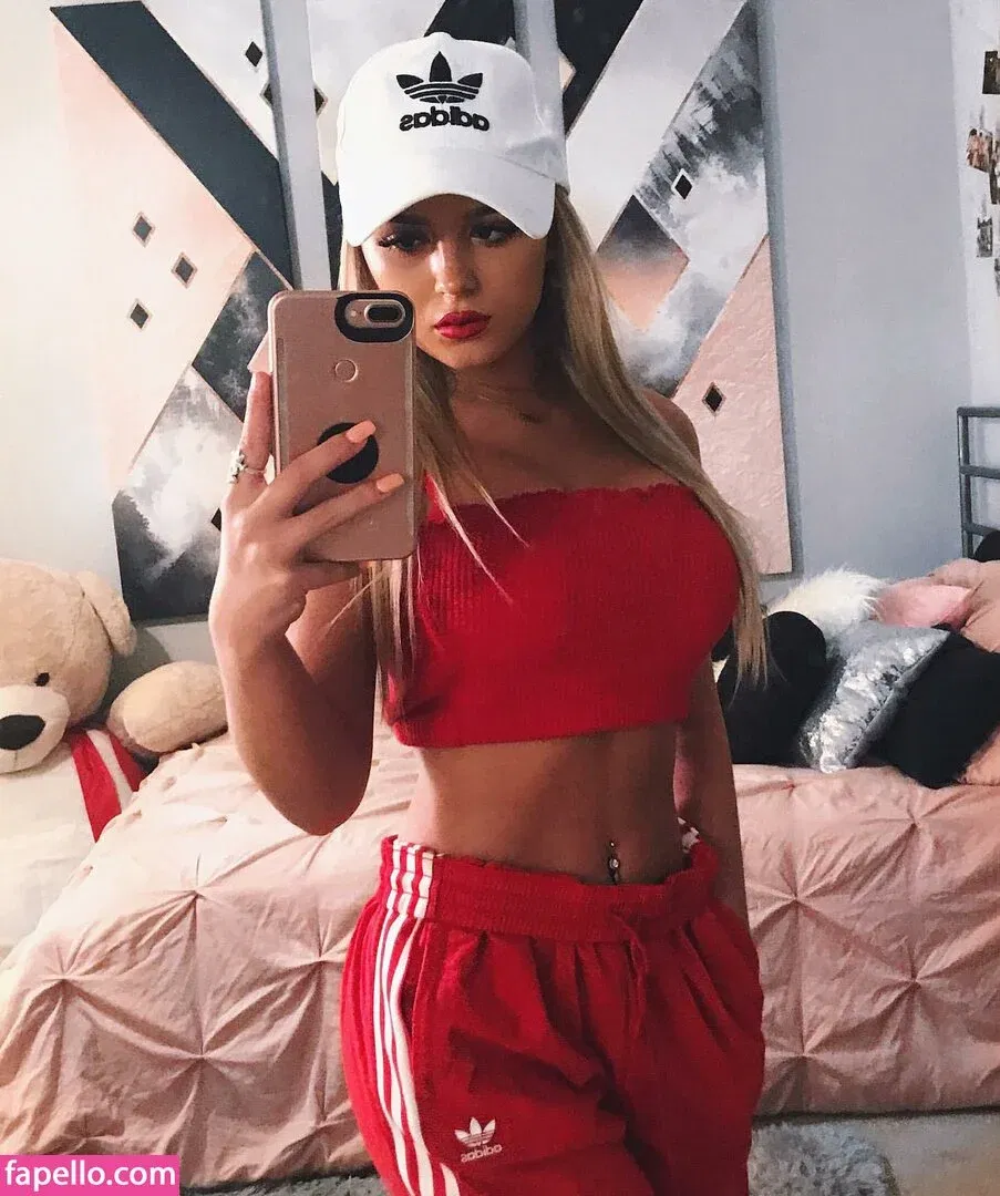 Ashlyn Sharp Onlyfans Photo Gallery 