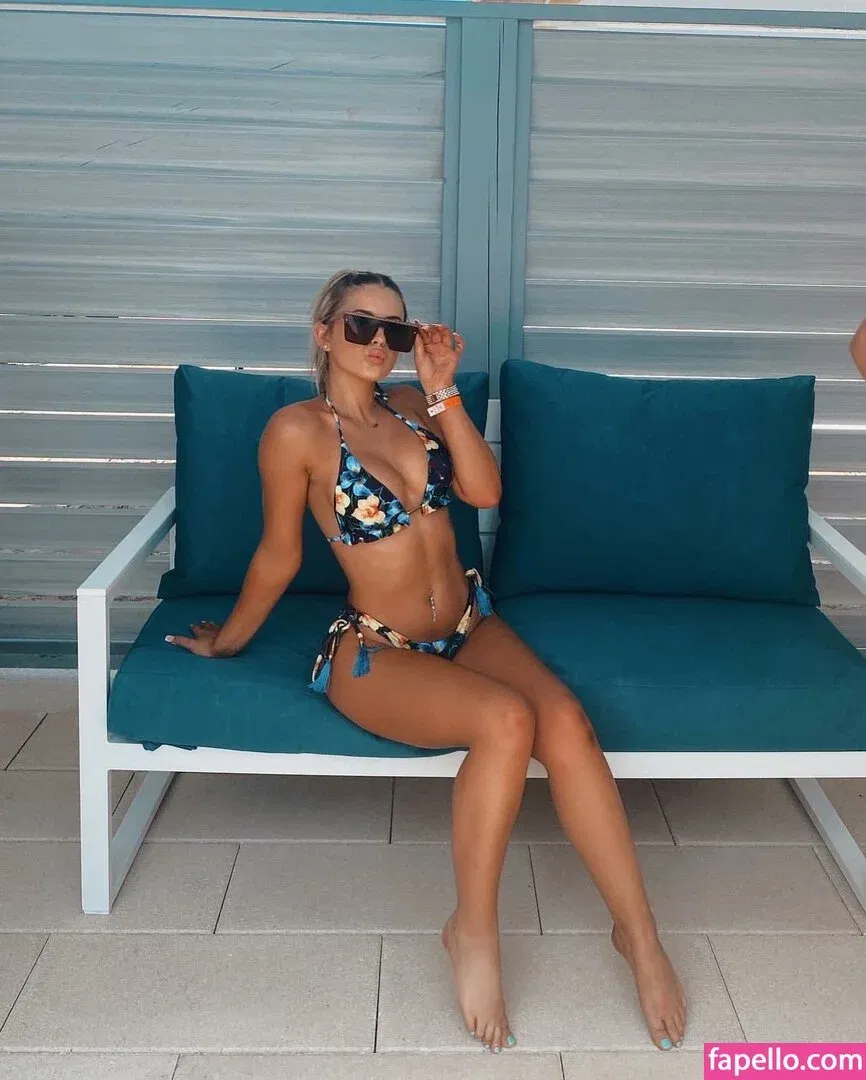 Ashlyn Sharp Onlyfans Photo Gallery 