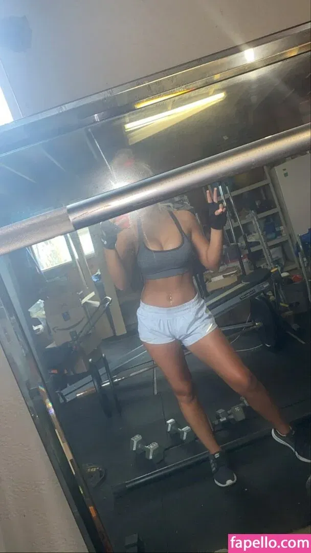 Ashlyn Sharp Onlyfans Photo Gallery 