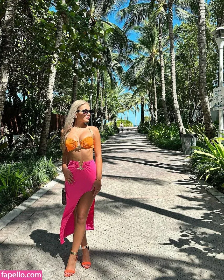 Ashlyn Sharp Onlyfans Photo Gallery 