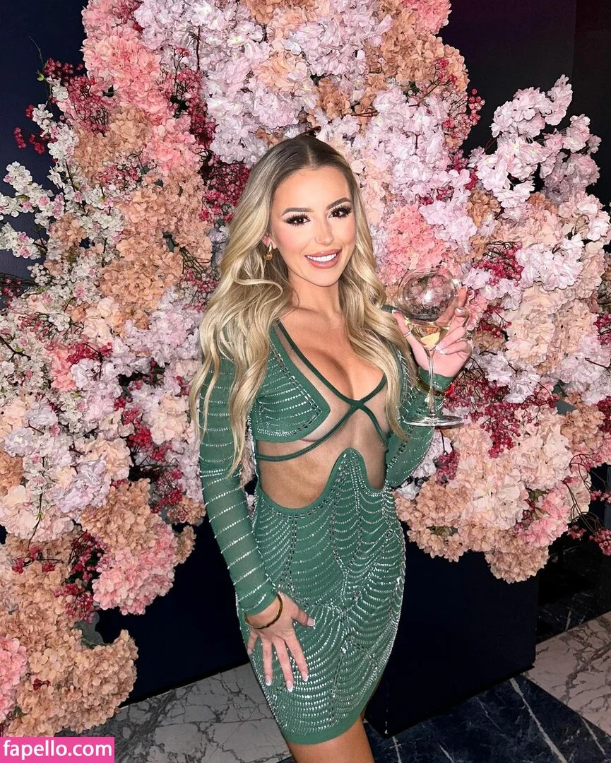 Ashlyn Sharp Onlyfans Photo Gallery 