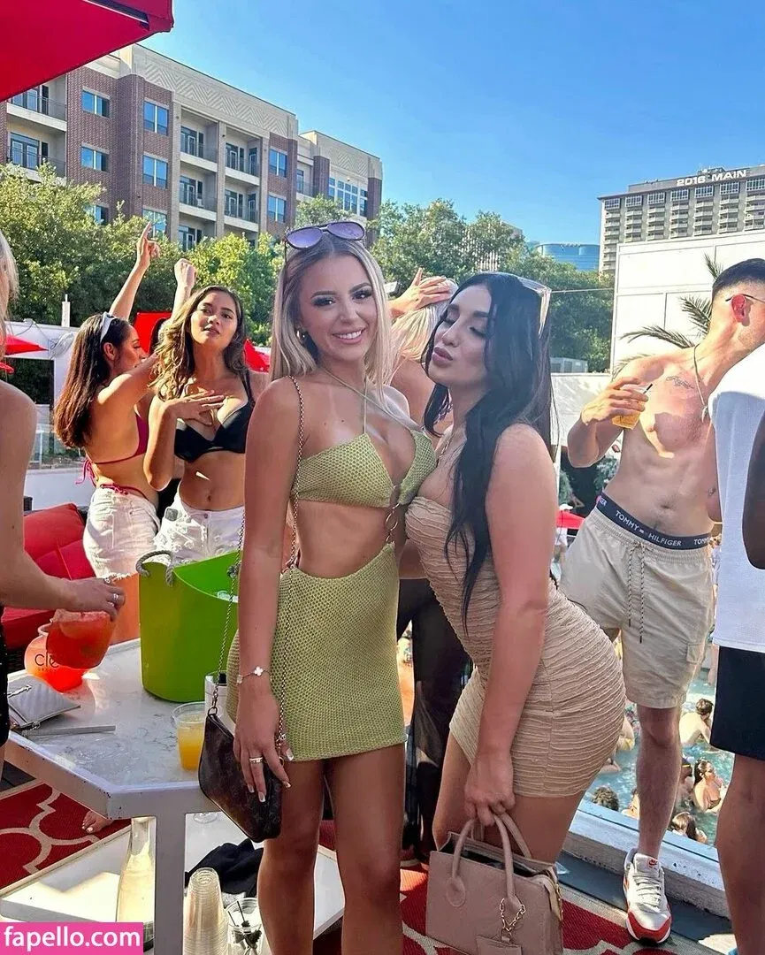 Ashlyn Sharp Onlyfans Photo Gallery 