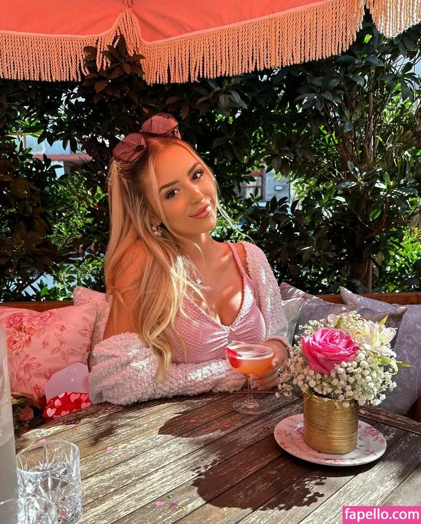 Ashlyn Sharp Onlyfans Photo Gallery 