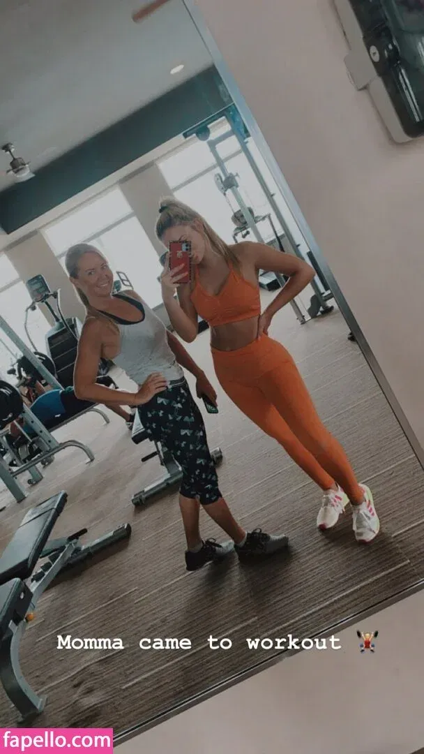 Ashlyn Sharp Onlyfans Photo Gallery 