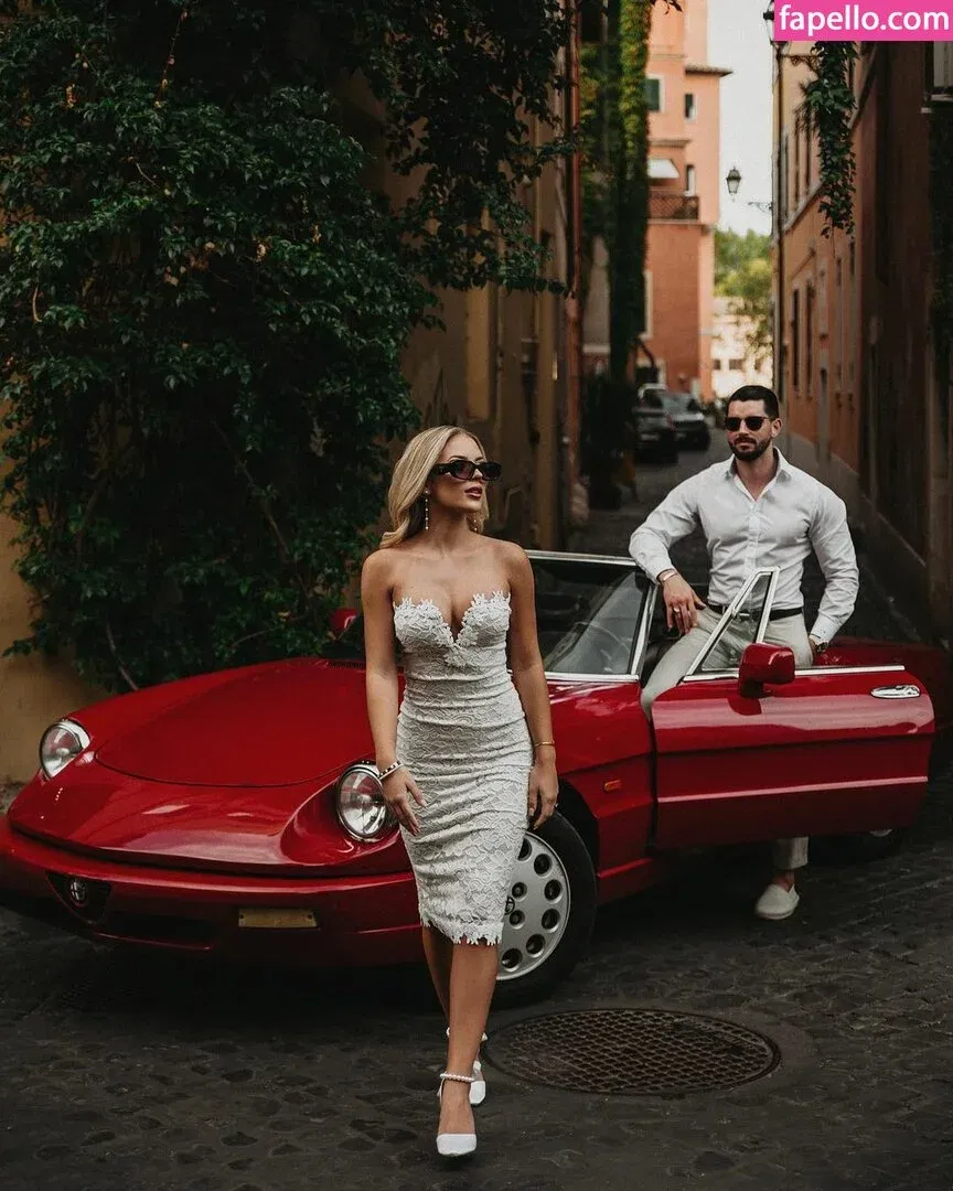 Ashlyn Sharp Onlyfans Photo Gallery 