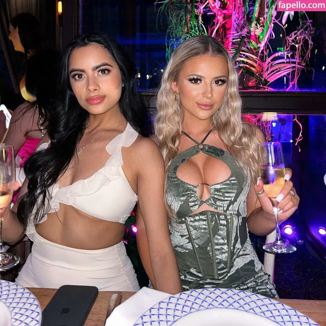 Ashlyn Sharp Onlyfans Photo Gallery 