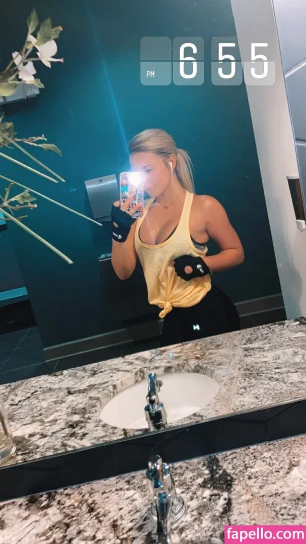 Ashlyn Sharp Onlyfans Photo Gallery 