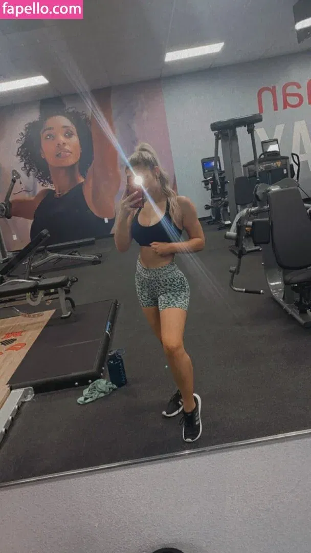 Ashlyn Sharp Onlyfans Photo Gallery 