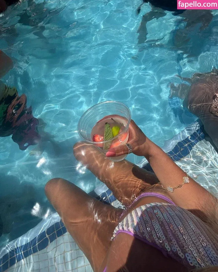 Ashlyn Sharp Onlyfans Photo Gallery 