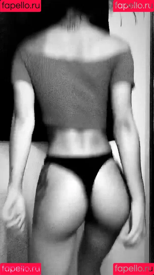 Larissa Lages Onlyfans Photo Gallery 
