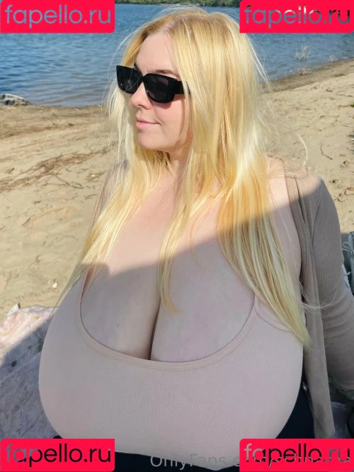 Schnataa Onlyfans Photo Gallery 