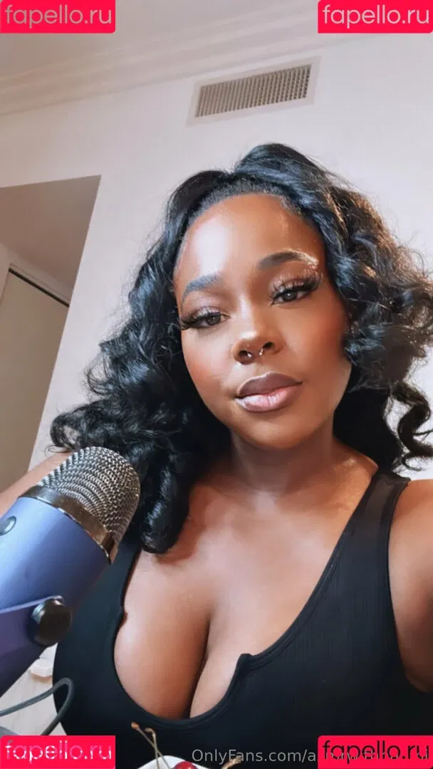 asmrwithnaomi Onlyfans Photo Gallery 