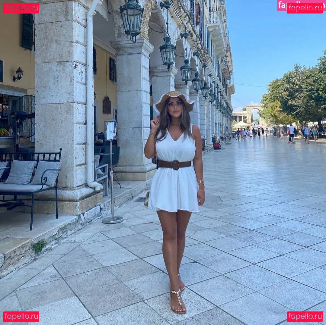 Ylenia Bevelacqua Onlyfans Photo Gallery 