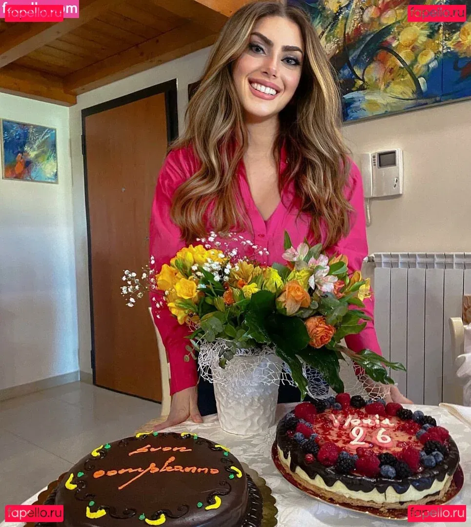 Ylenia Bevelacqua Onlyfans Photo Gallery 