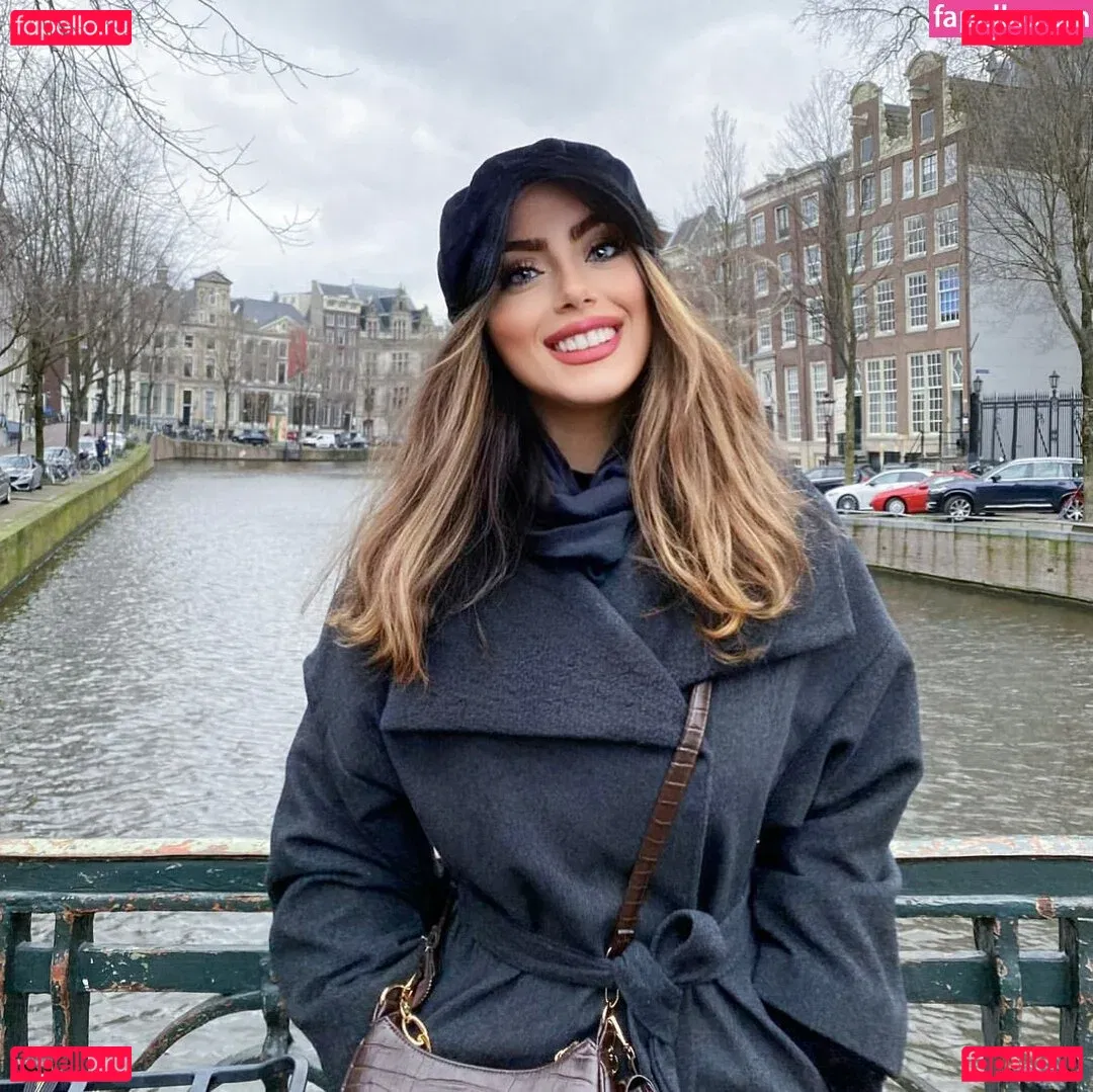 Ylenia Bevelacqua Onlyfans Photo Gallery 