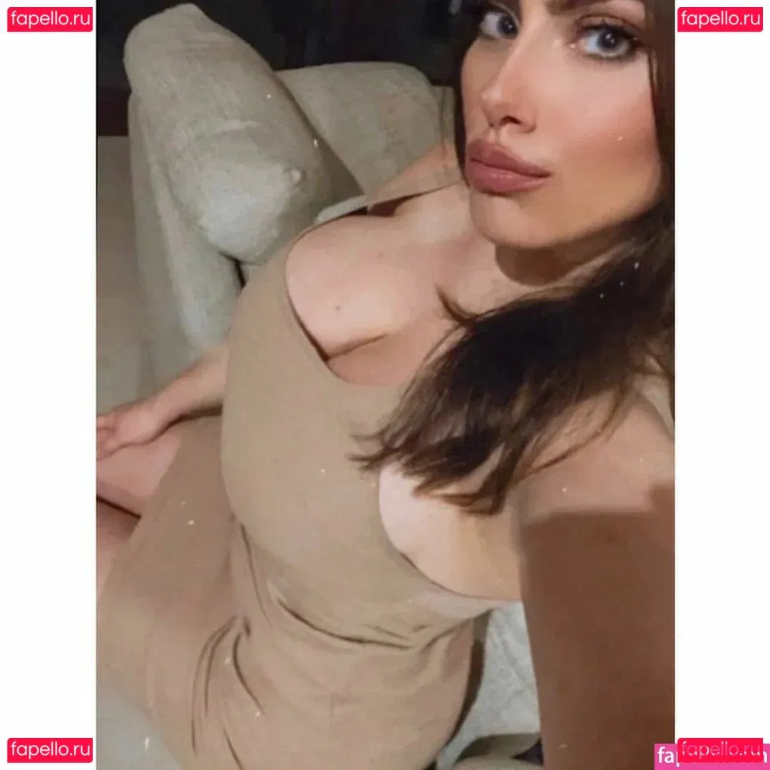 Ylenia Bevelacqua Onlyfans Photo Gallery 