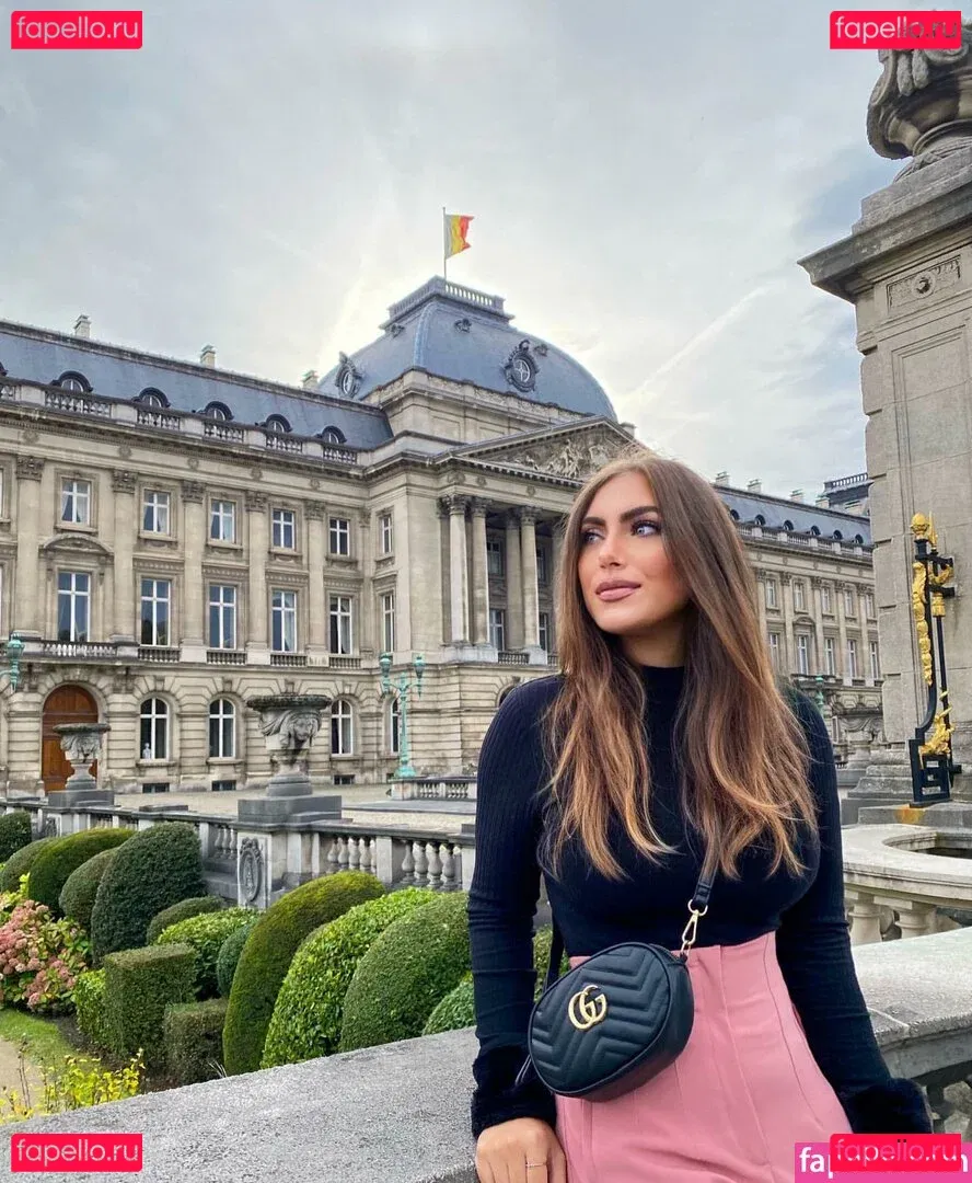 Ylenia Bevelacqua Onlyfans Photo Gallery 