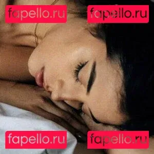 emilymatutt Onlyfans Photo Gallery 