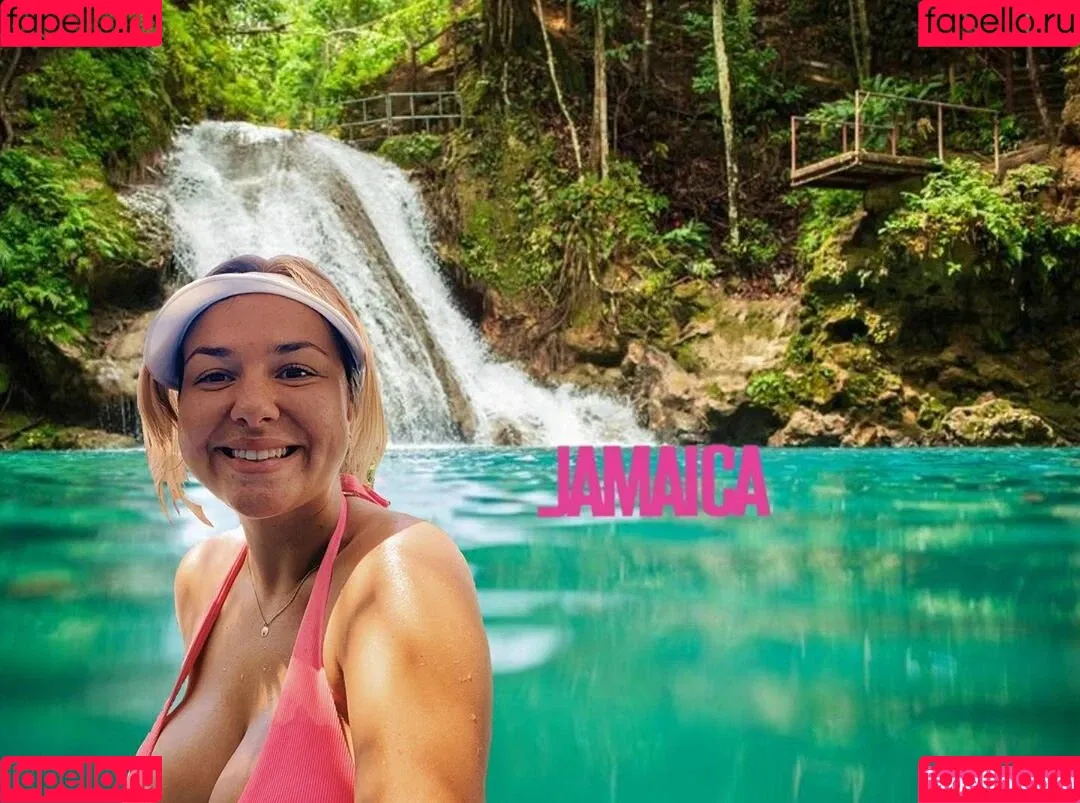 Julia G Onlyfans Photo Gallery 