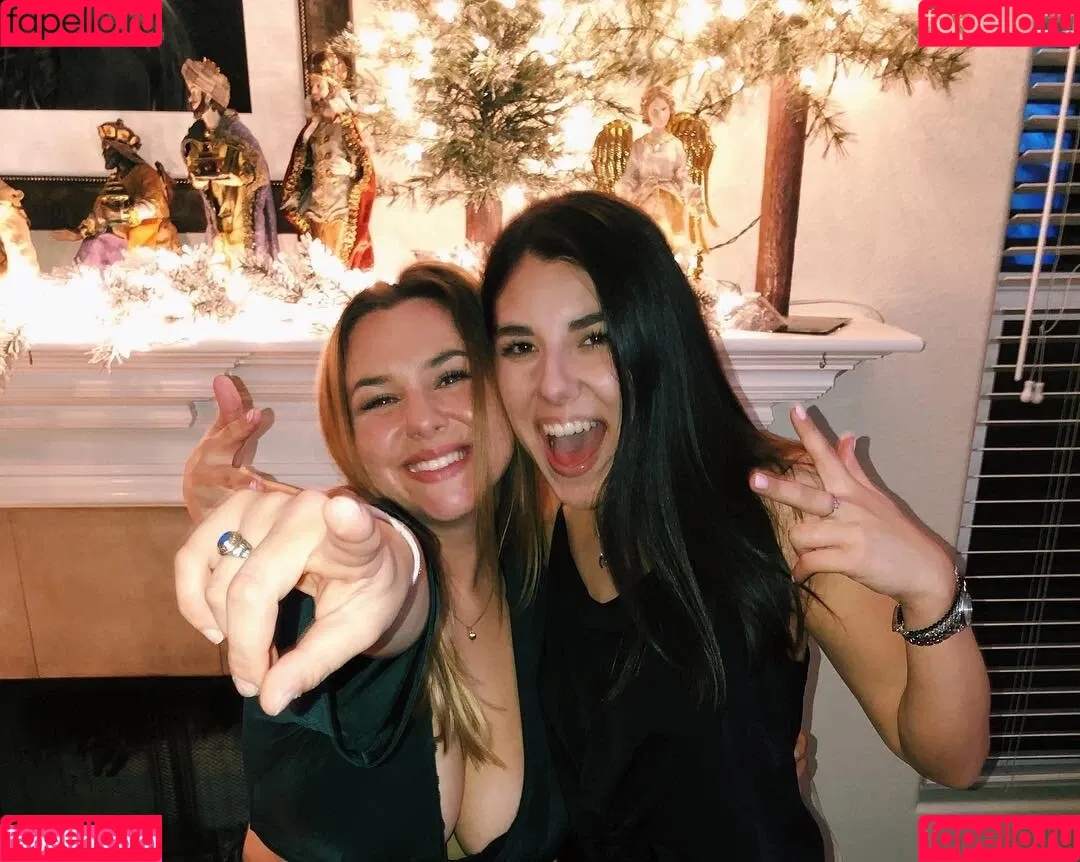 Julia G Onlyfans Photo Gallery 