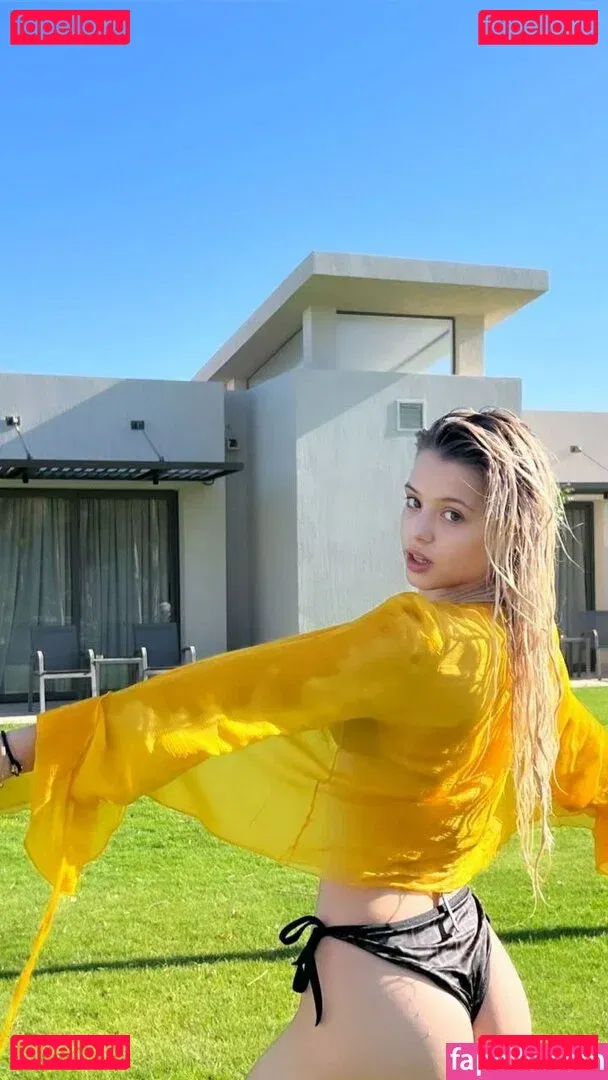 Julia G Onlyfans Photo Gallery 