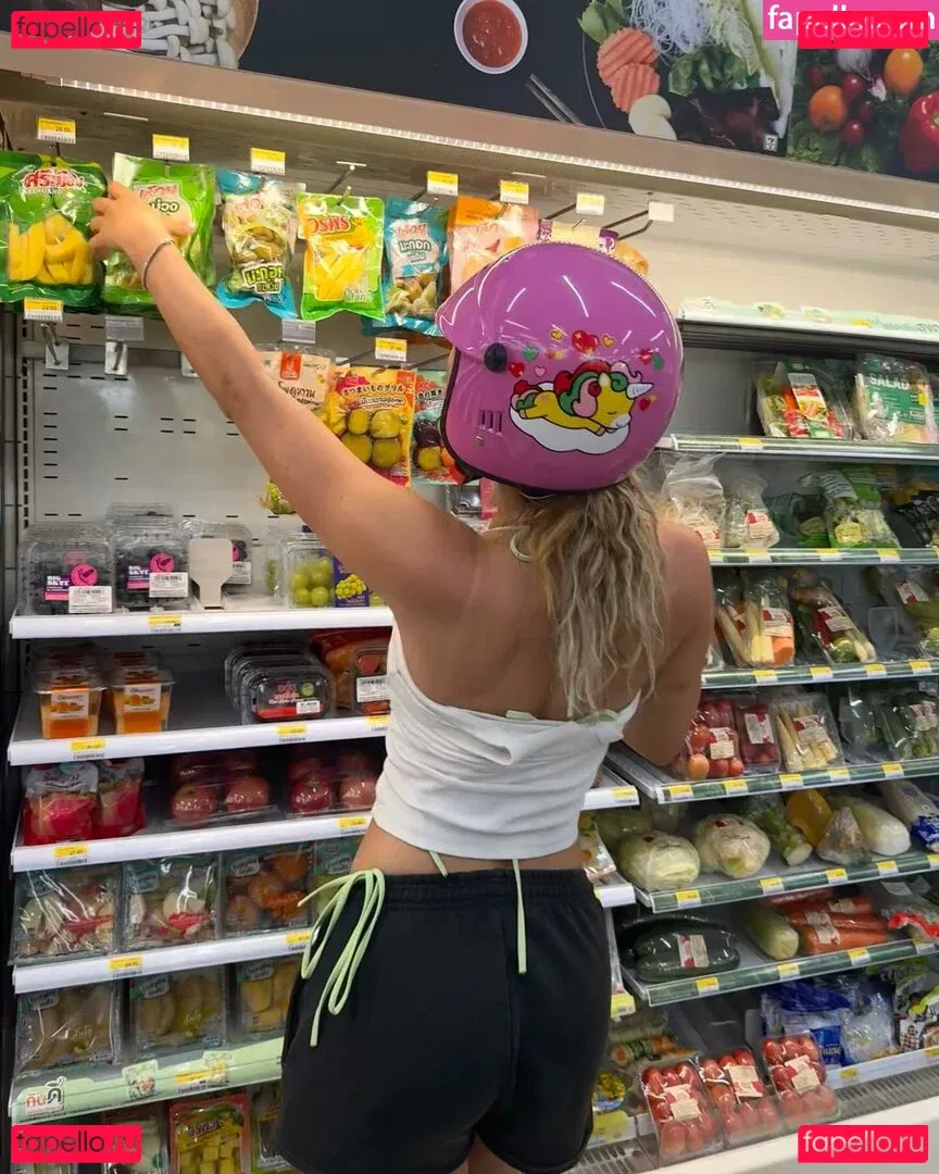 Julia G Onlyfans Photo Gallery 