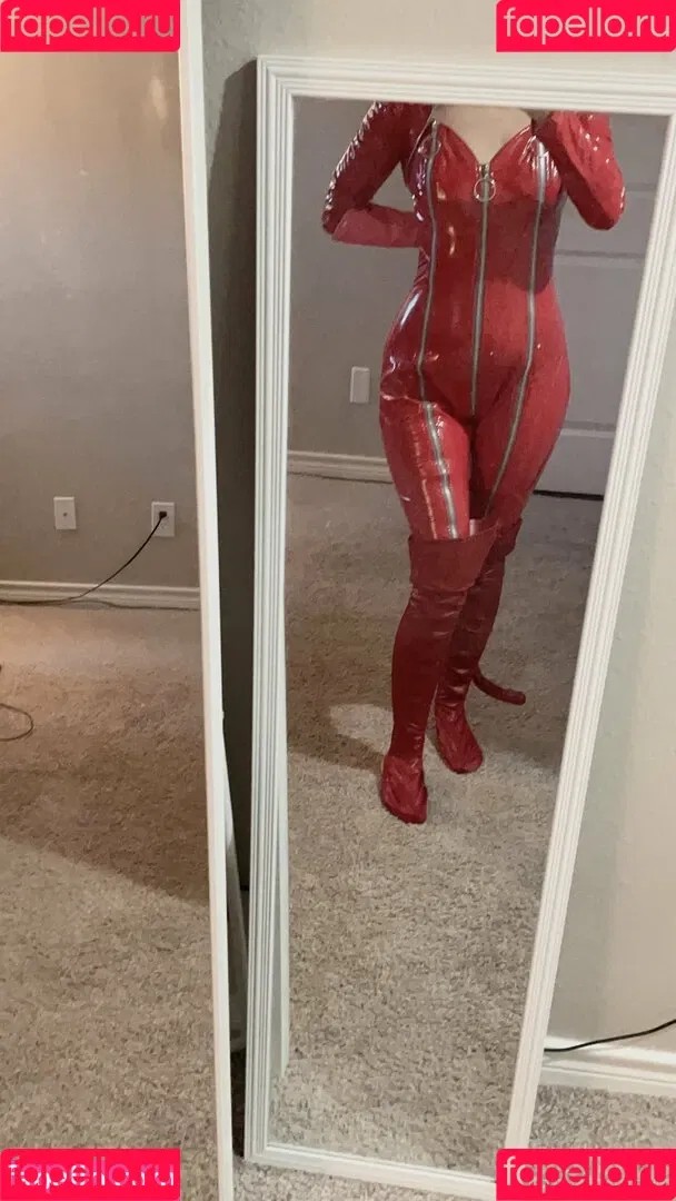 virtuallylewd Onlyfans Photo Gallery 