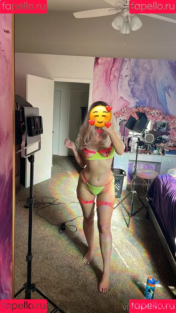 virtuallylewd Onlyfans Photo Gallery 