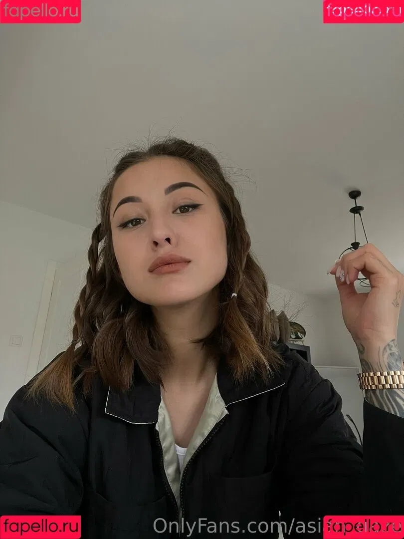 asian_gaze Onlyfans Photo Gallery 