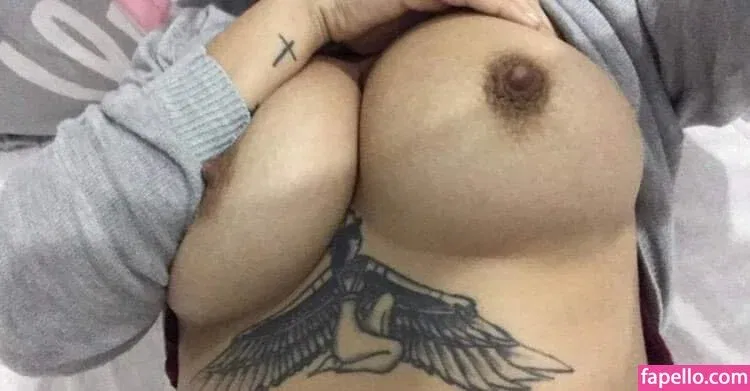 Claudia Bavel Onlyfans Photo Gallery 