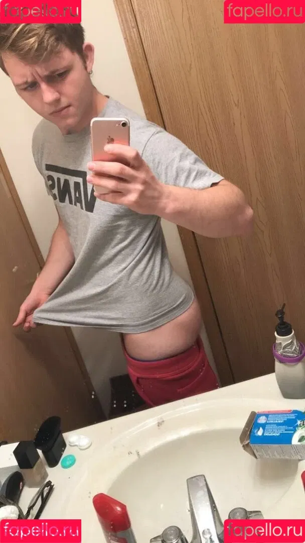 selfiejesus Onlyfans Photo Gallery 