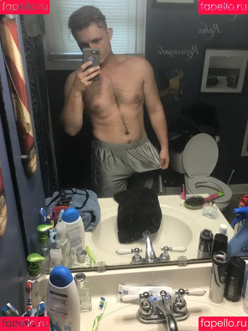 selfiejesus Onlyfans Photo Gallery 