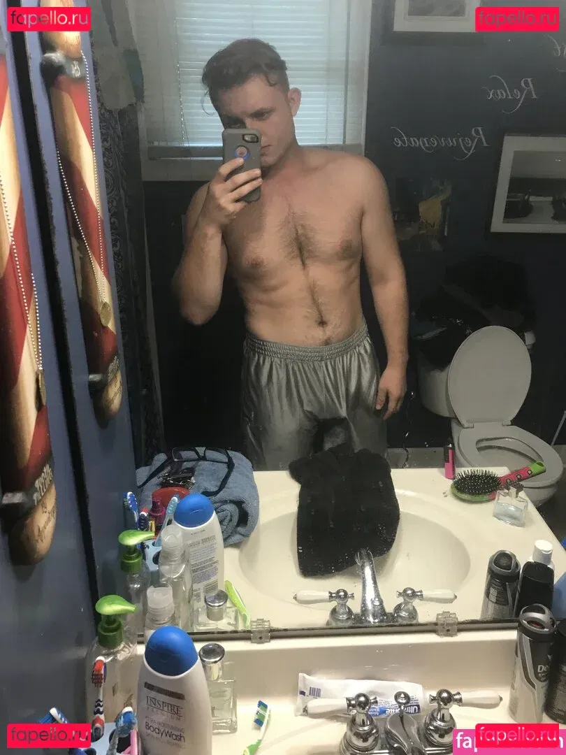 selfiejesus Onlyfans Photo Gallery 