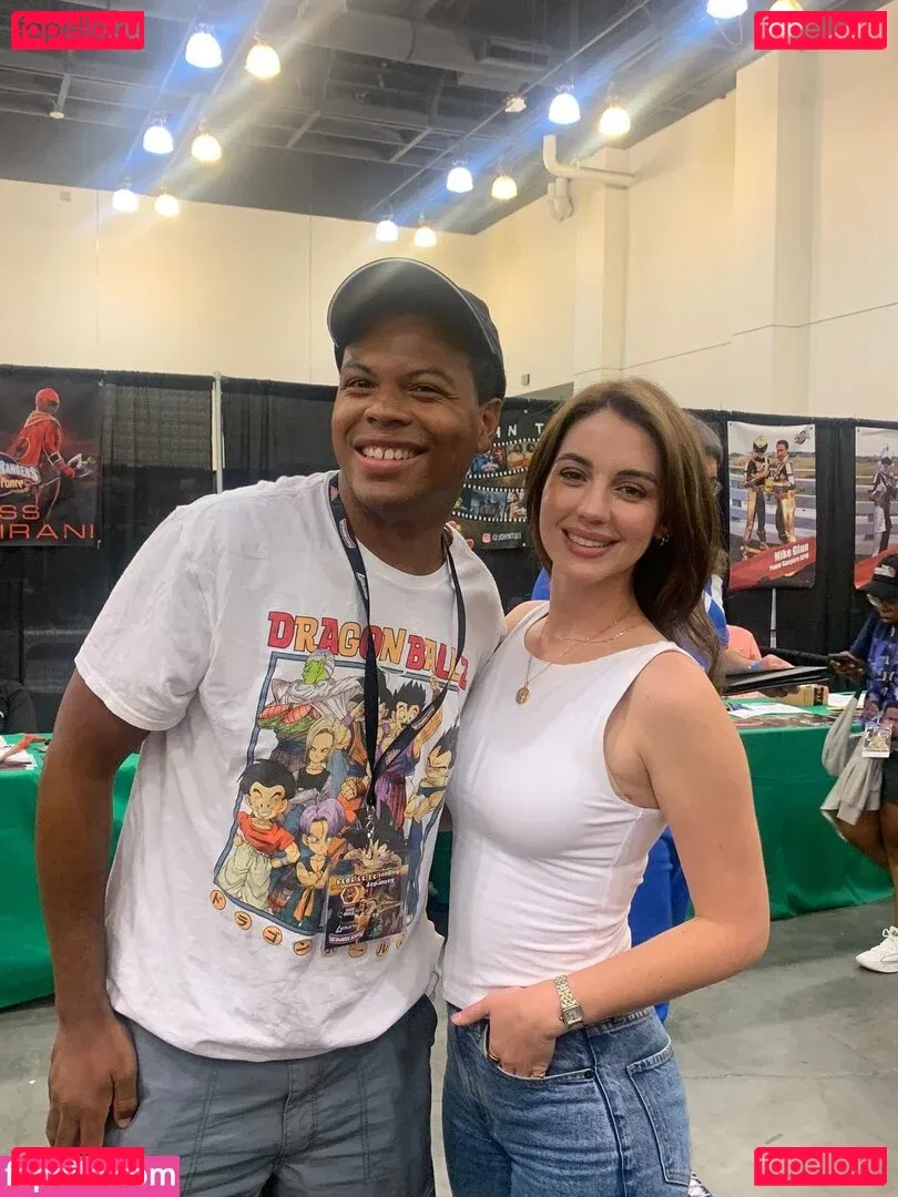 Adelaide Kane Onlyfans Photo Gallery 