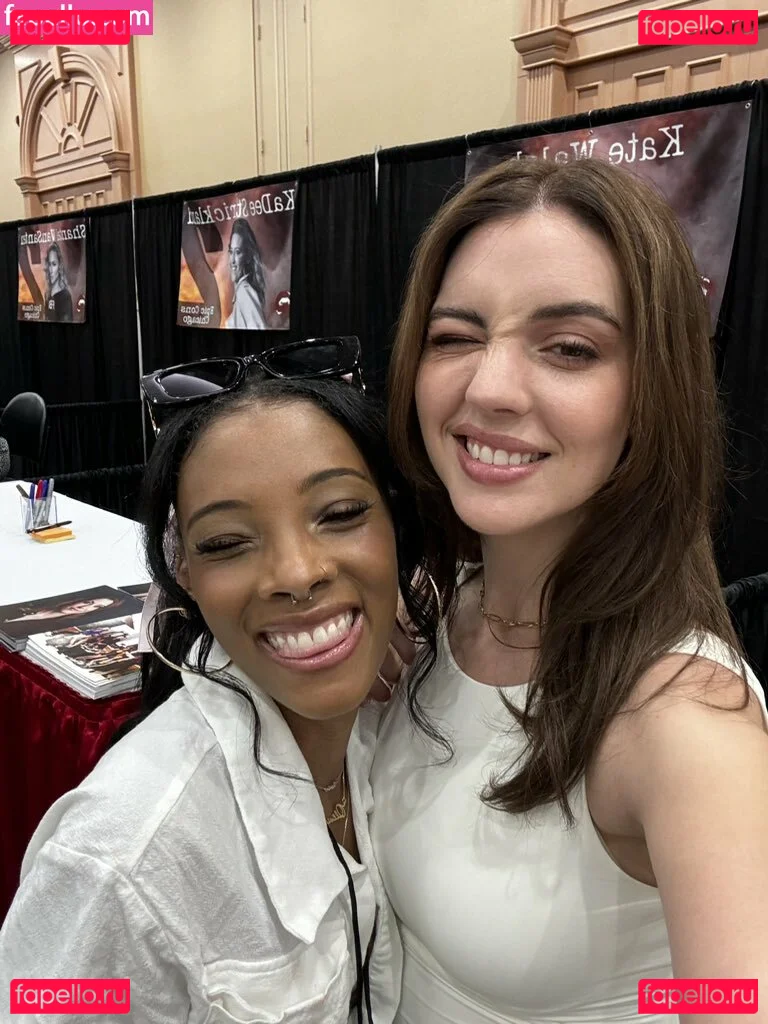 Adelaide Kane Onlyfans Photo Gallery 