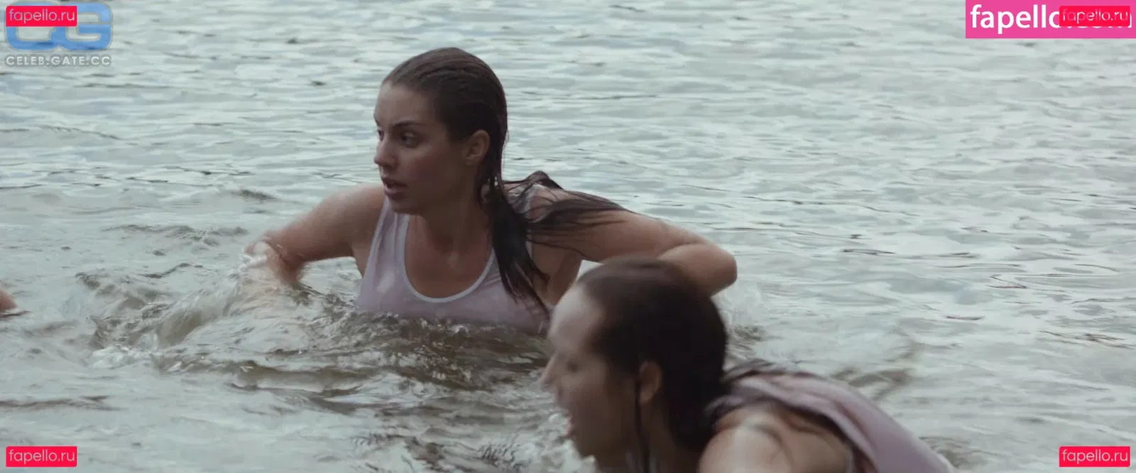 Adelaide Kane Onlyfans Photo Gallery 