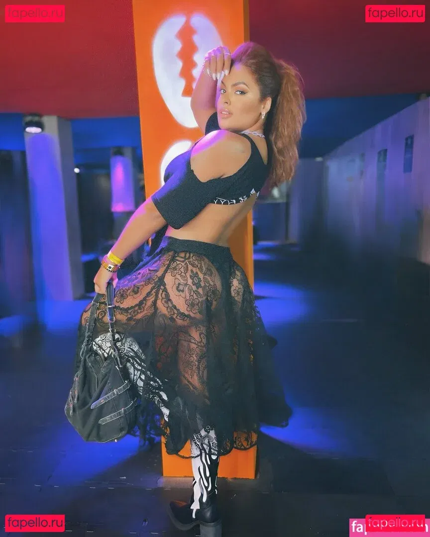 Paula Freitas Onlyfans Photo Gallery 