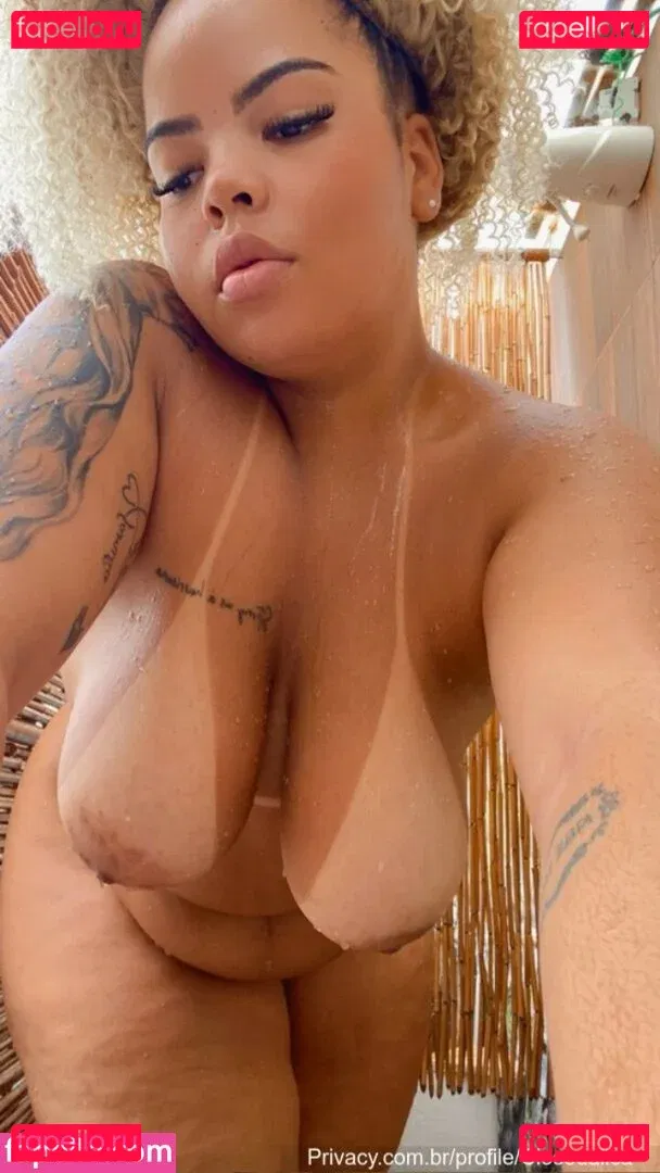 Alicia Carvalho Onlyfans Photo Gallery 