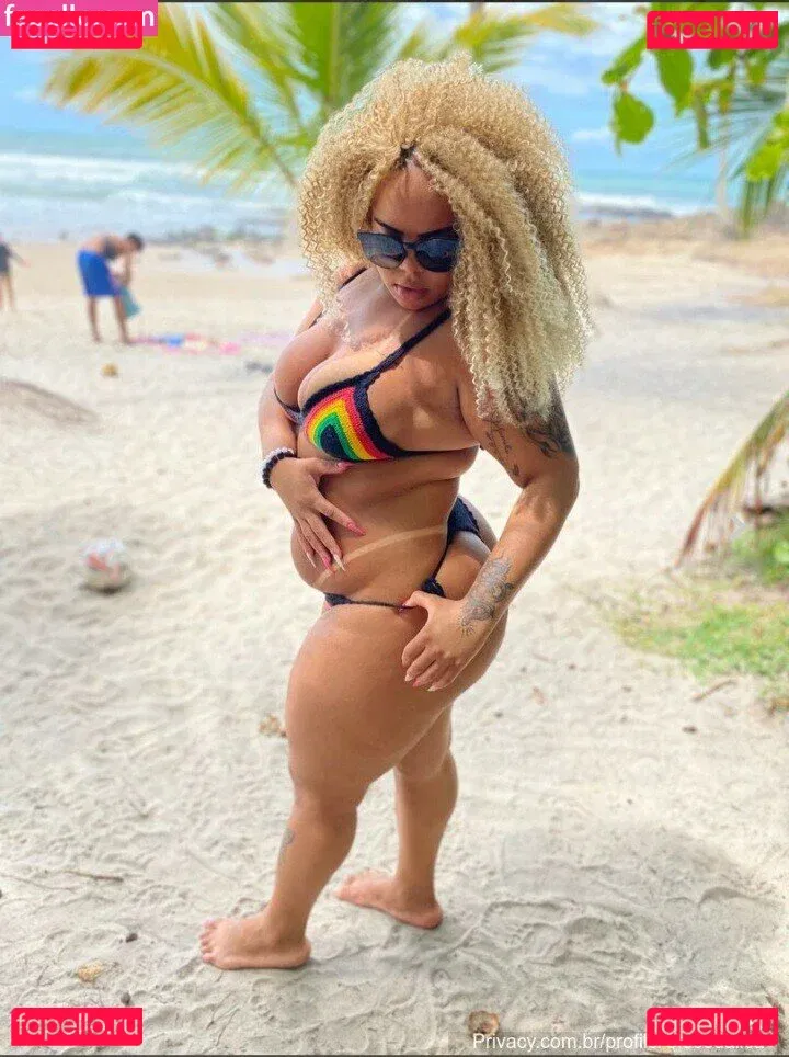 Alicia Carvalho Onlyfans Photo Gallery 