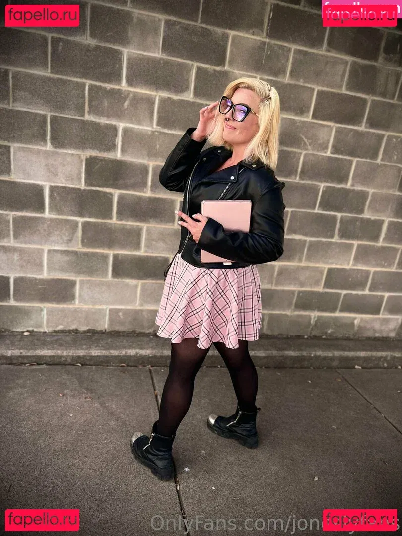 joneslyfans Onlyfans Photo Gallery 